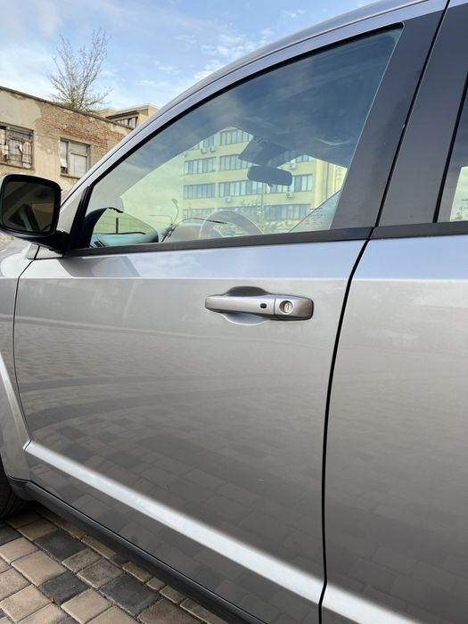 Dodge Journey 2017 — авто, створене для доріг та вражень.