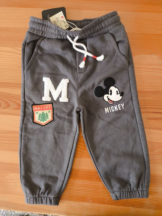 NOWE z metką spodnie chłopięce Reserved 86