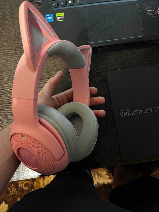Наушники Razer Kraken kitty v2 bt QUARTZ EDITION