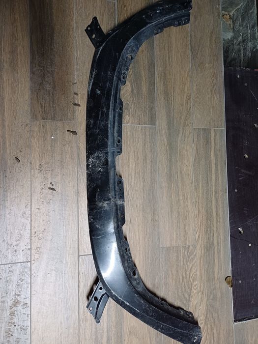 Кришка двигуна, сабля Dodge dart 2013рік