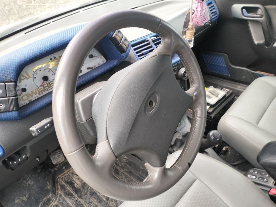 Салон ваз 2110,2111,2112 перетягнутий дермантином