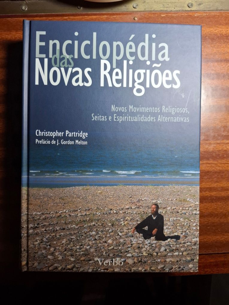 Enciclopédia novas religiões