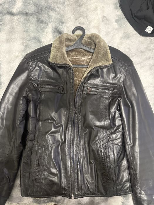 Чоловіча зимова шкіряна куртка
