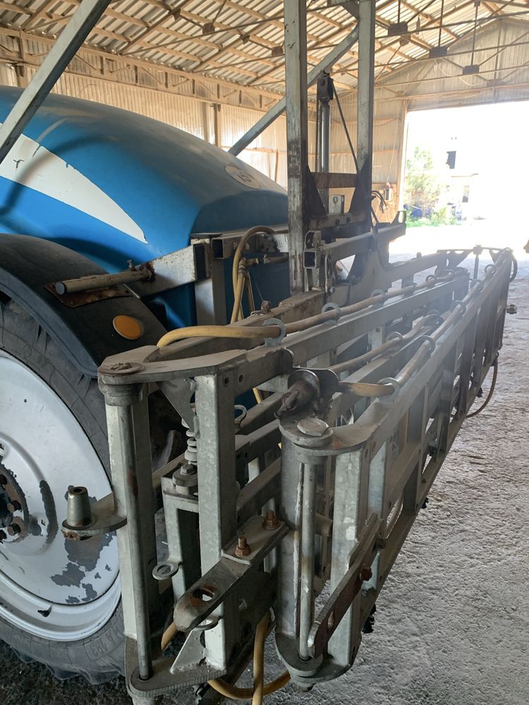 Обприскувач польовий причіпний МАКСУС  2500