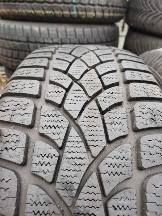 bus zima Dunlop 215/60/17C z 2018r 7mm 2szt