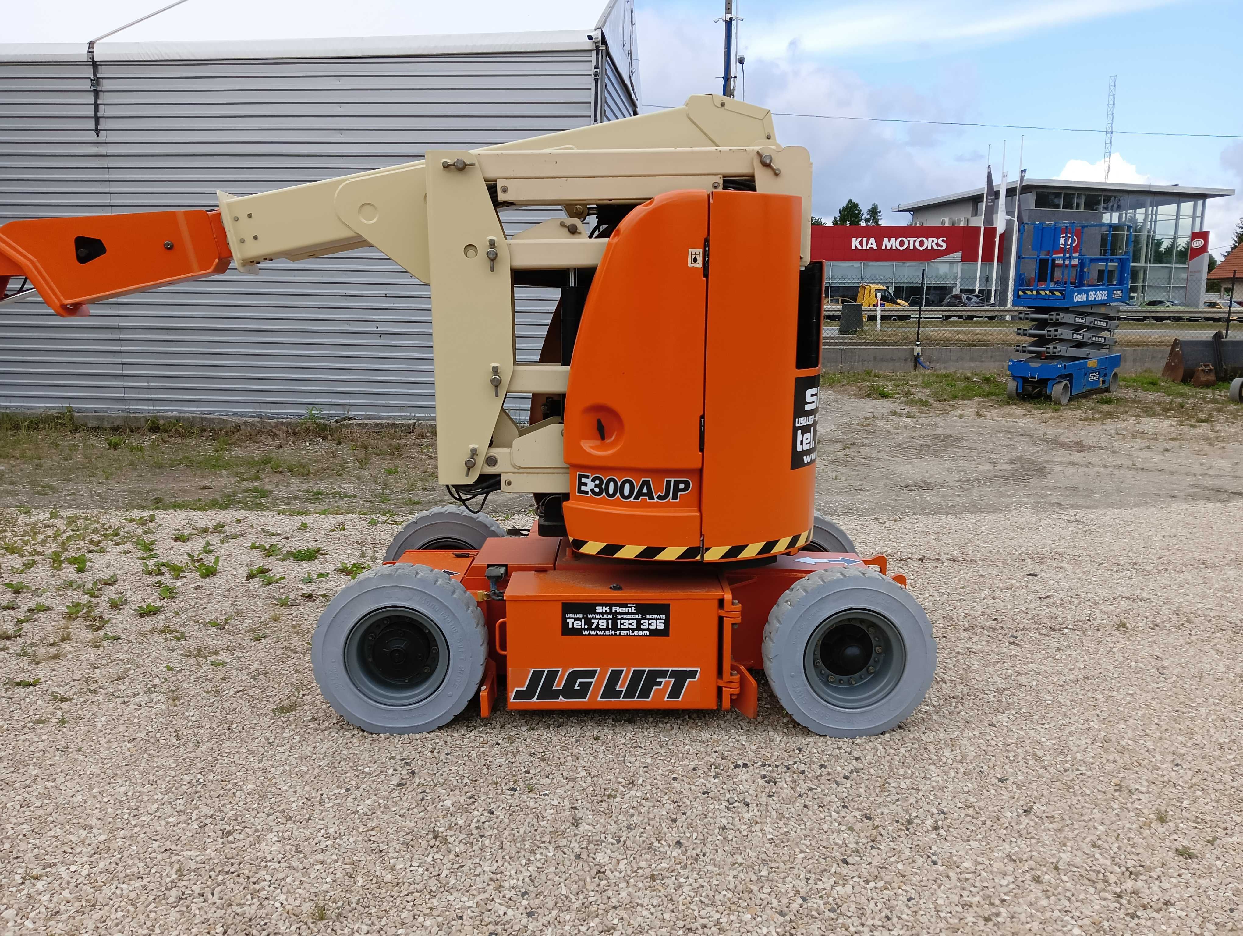 JLG E300AJP Podest Zwyżka Podnośnik 11 elektryk Manitou Genie Haulotte
