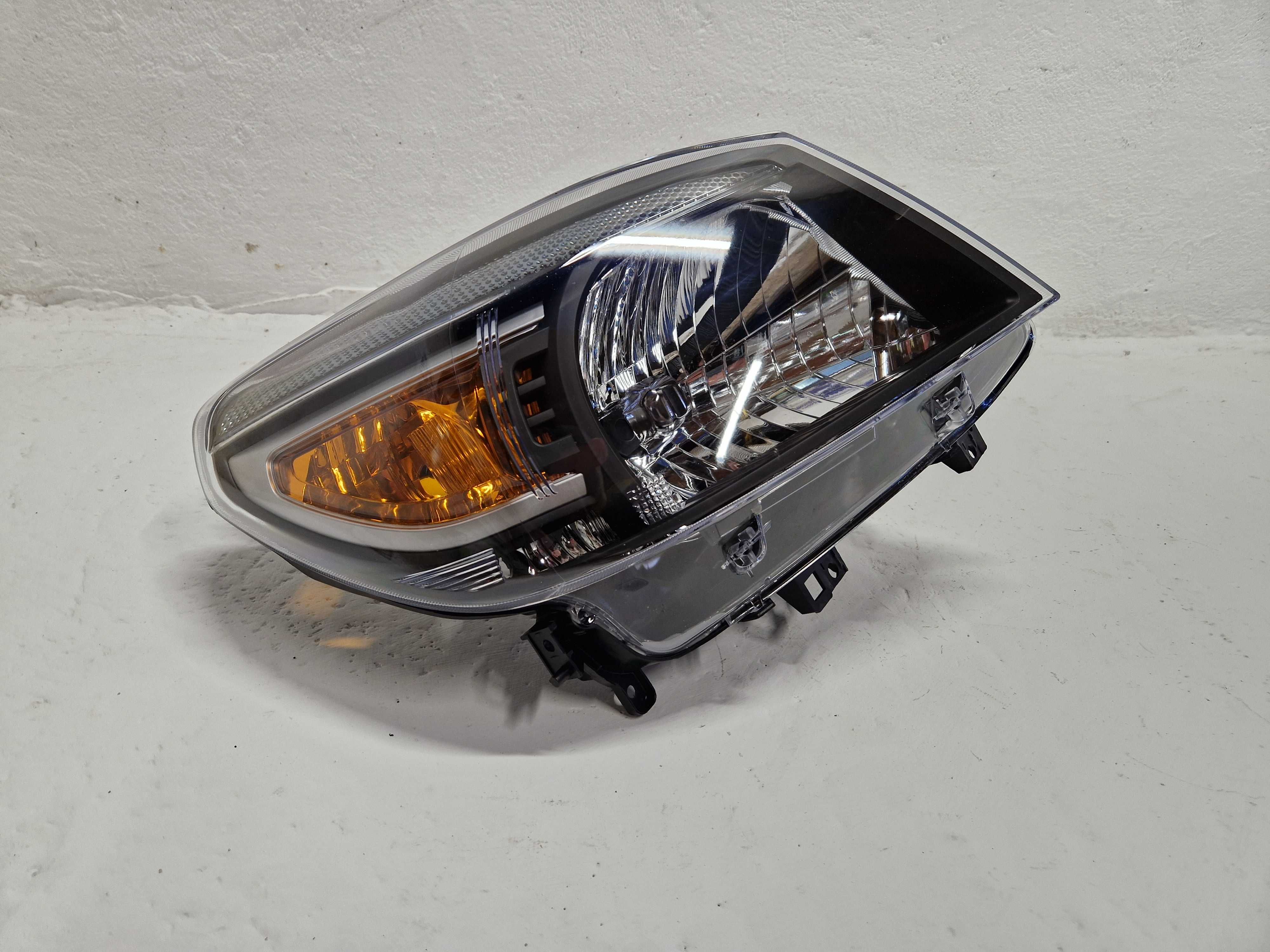 NOWA Przód Prawa Przednia Lampa Reflektor Ford Ranger 09-11r LIFT Euro
