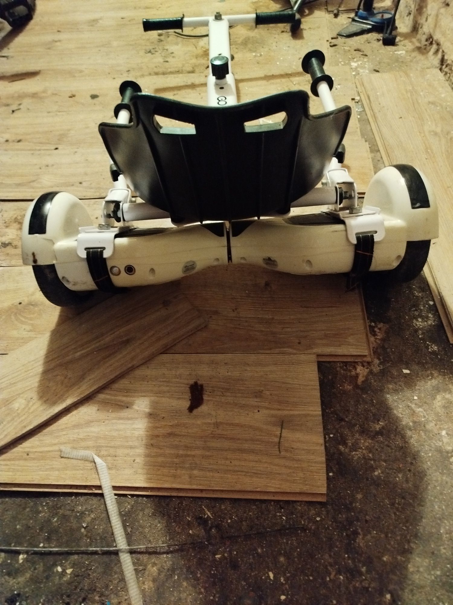 Hoverboard z dokładką