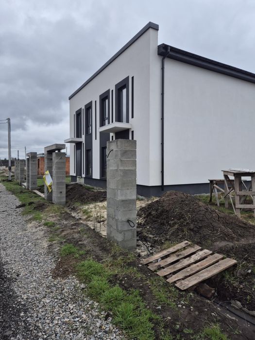 Продам дуплекс на Царському селі