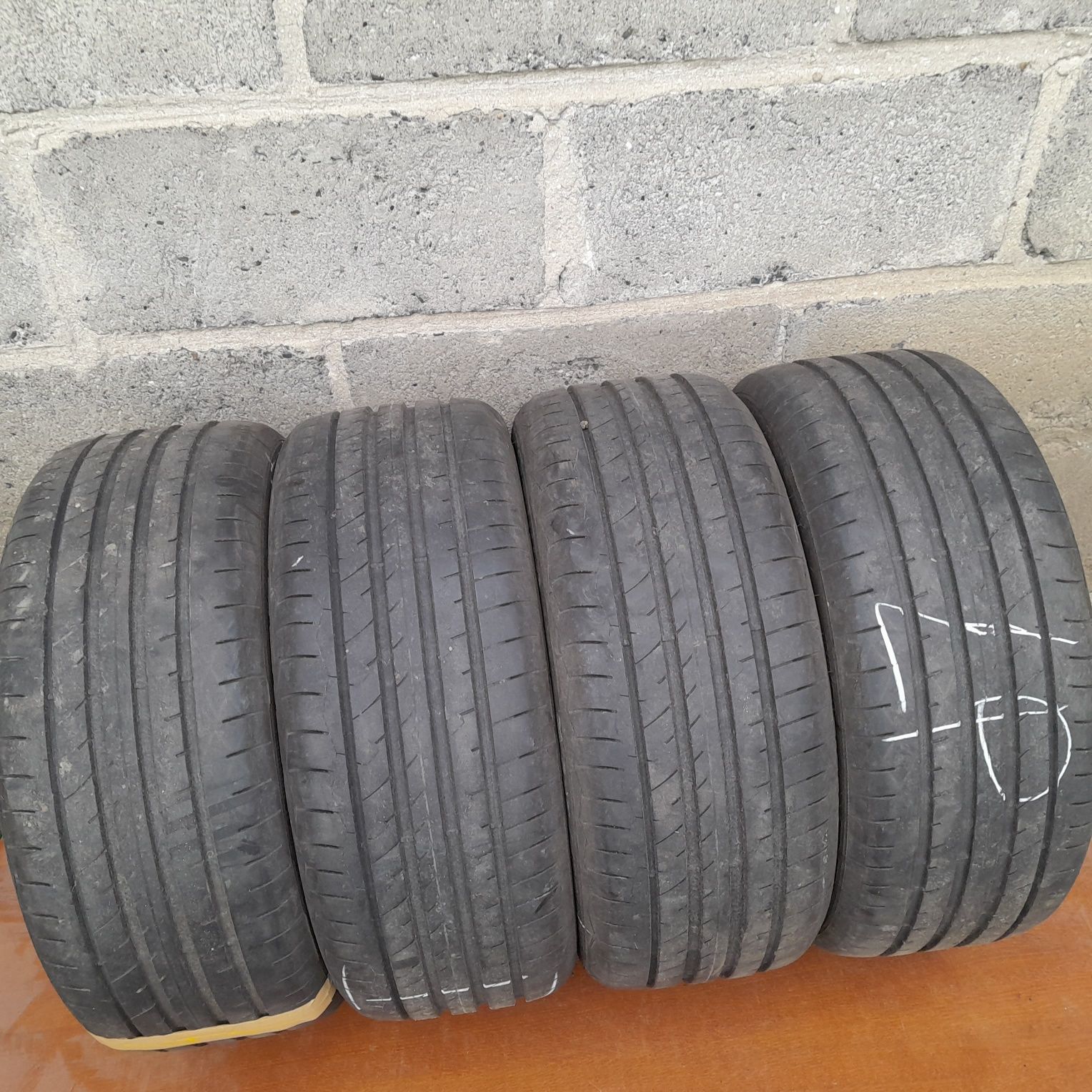 Opony letnie 225/45r17 4x Goodyear 4xDebica 2022rok