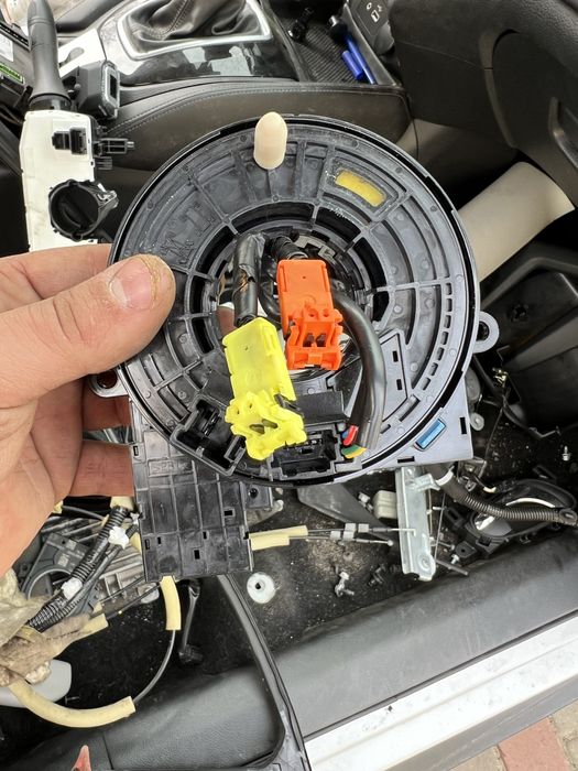 Шлейф с подогревом Nissan Rogue T32