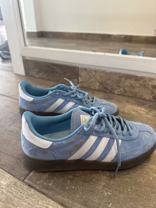 Adidas spezial голубі 38