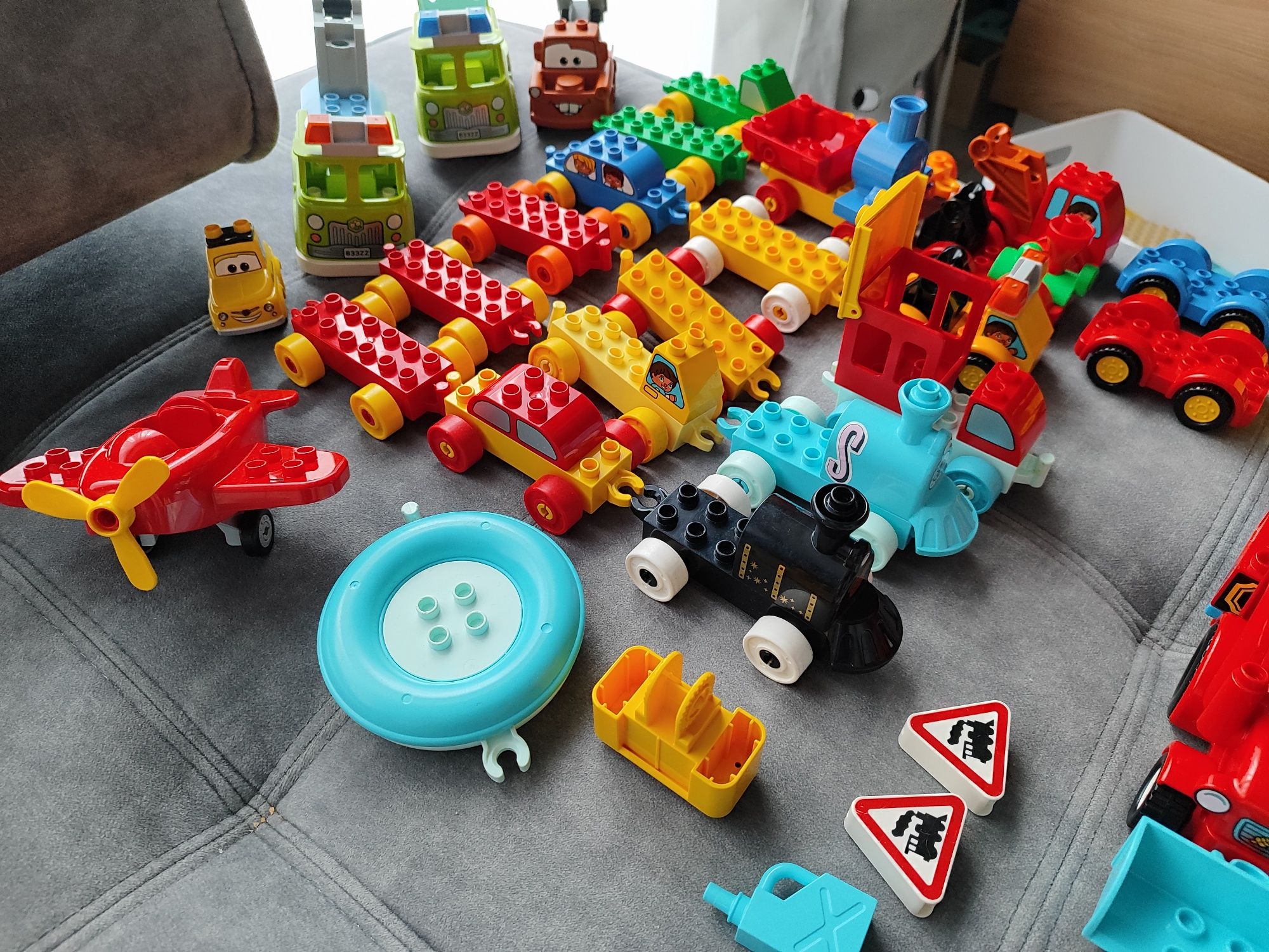 Klocki LEGO Duplo pojazdy autka
