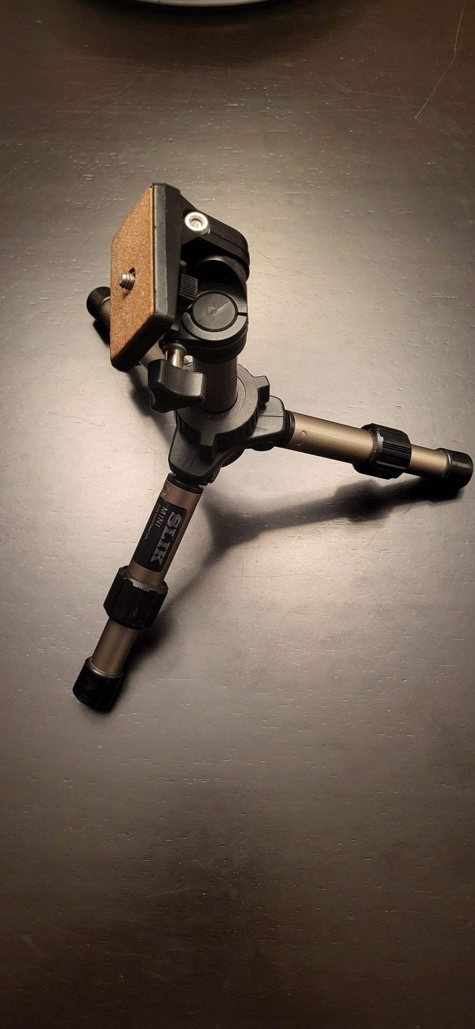 Mini tripé SILK para DSLR