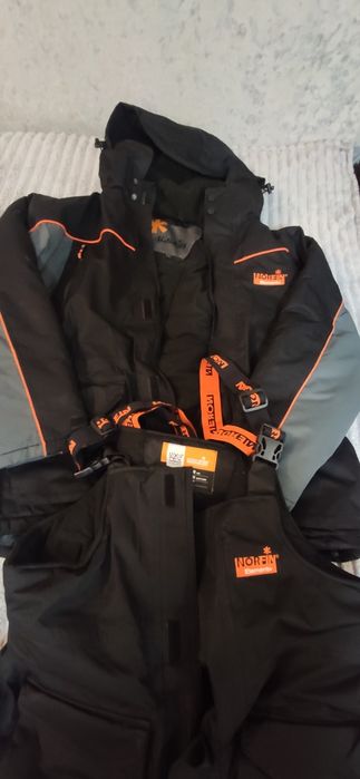 Продам зимовий костюм NORFIN element+