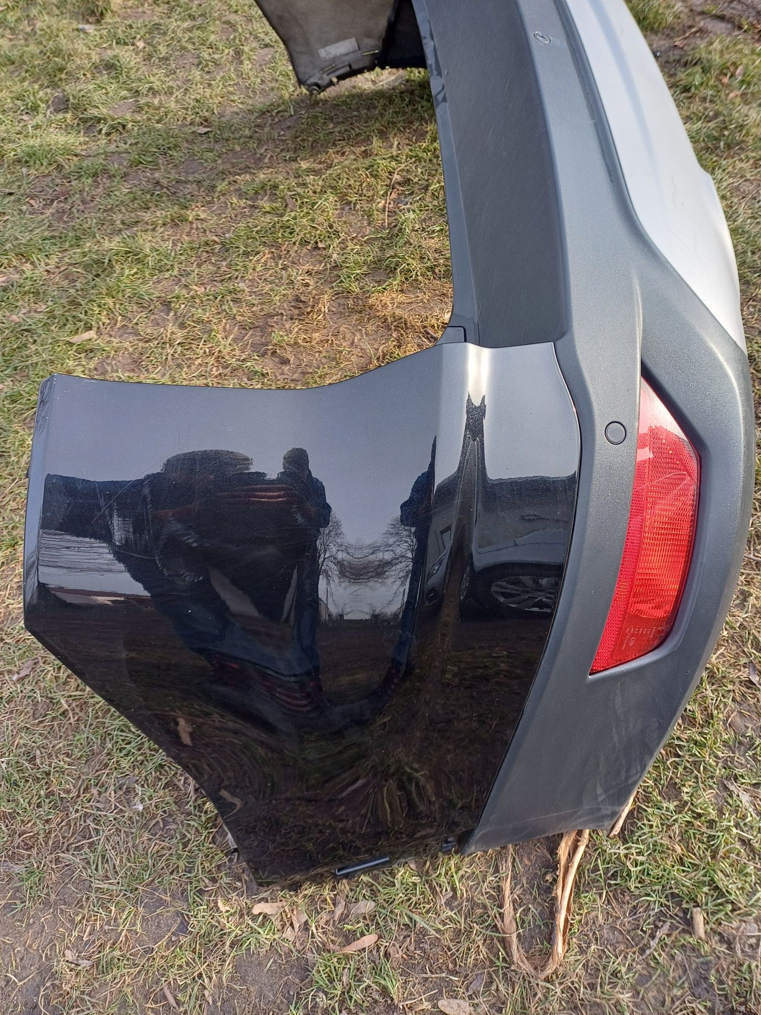 Zderzak tylny Ford Kuga Mk 2 kolor FD