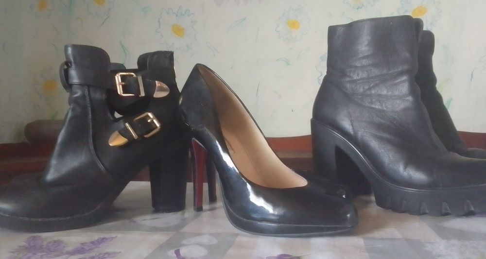 Жіночі шкіряні ботінки (38р), туфлі (39)