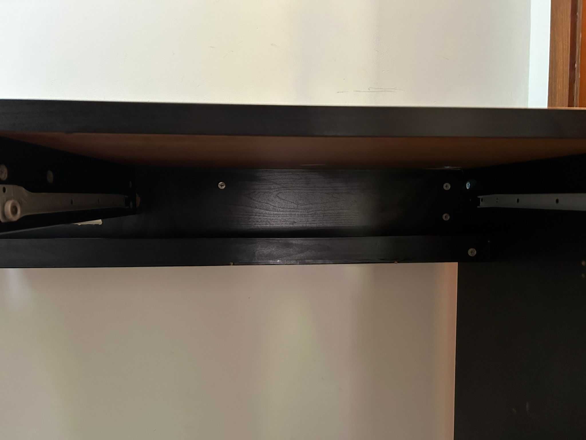 Secretária Ikea MICKE