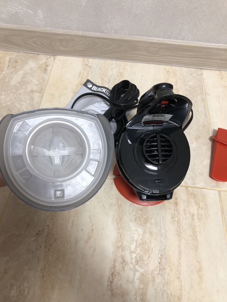 Автомобільний пилосос Black And Decker Vacuum Cleaner 1210