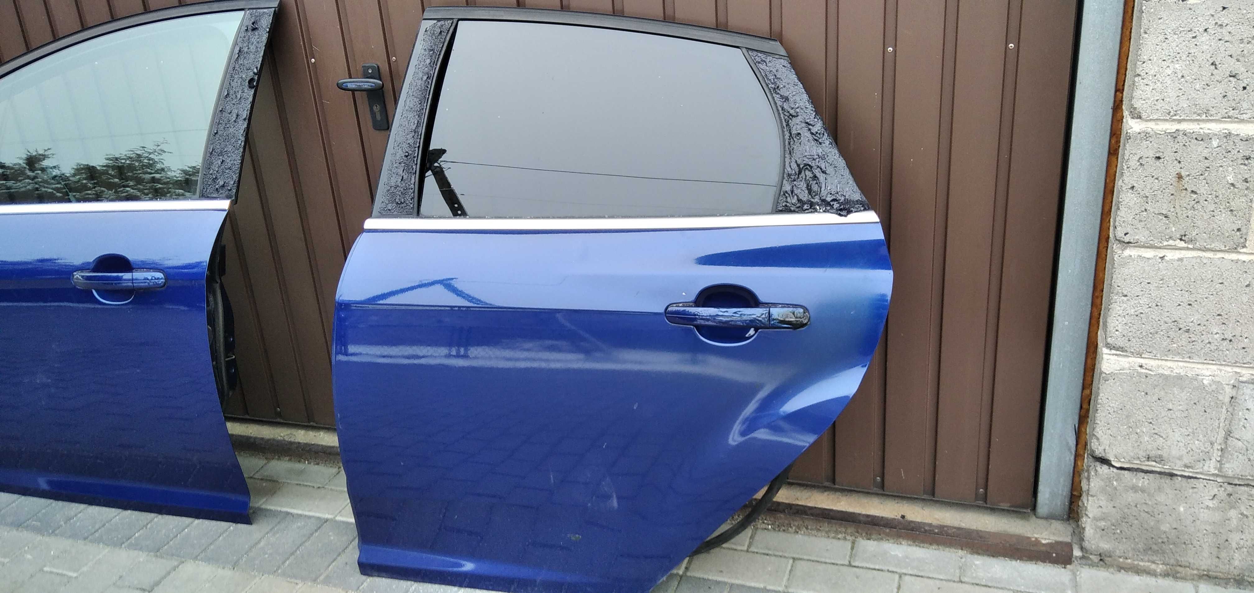 Ford Focus MK3 Drzwi Lewe Tyl Kod HF