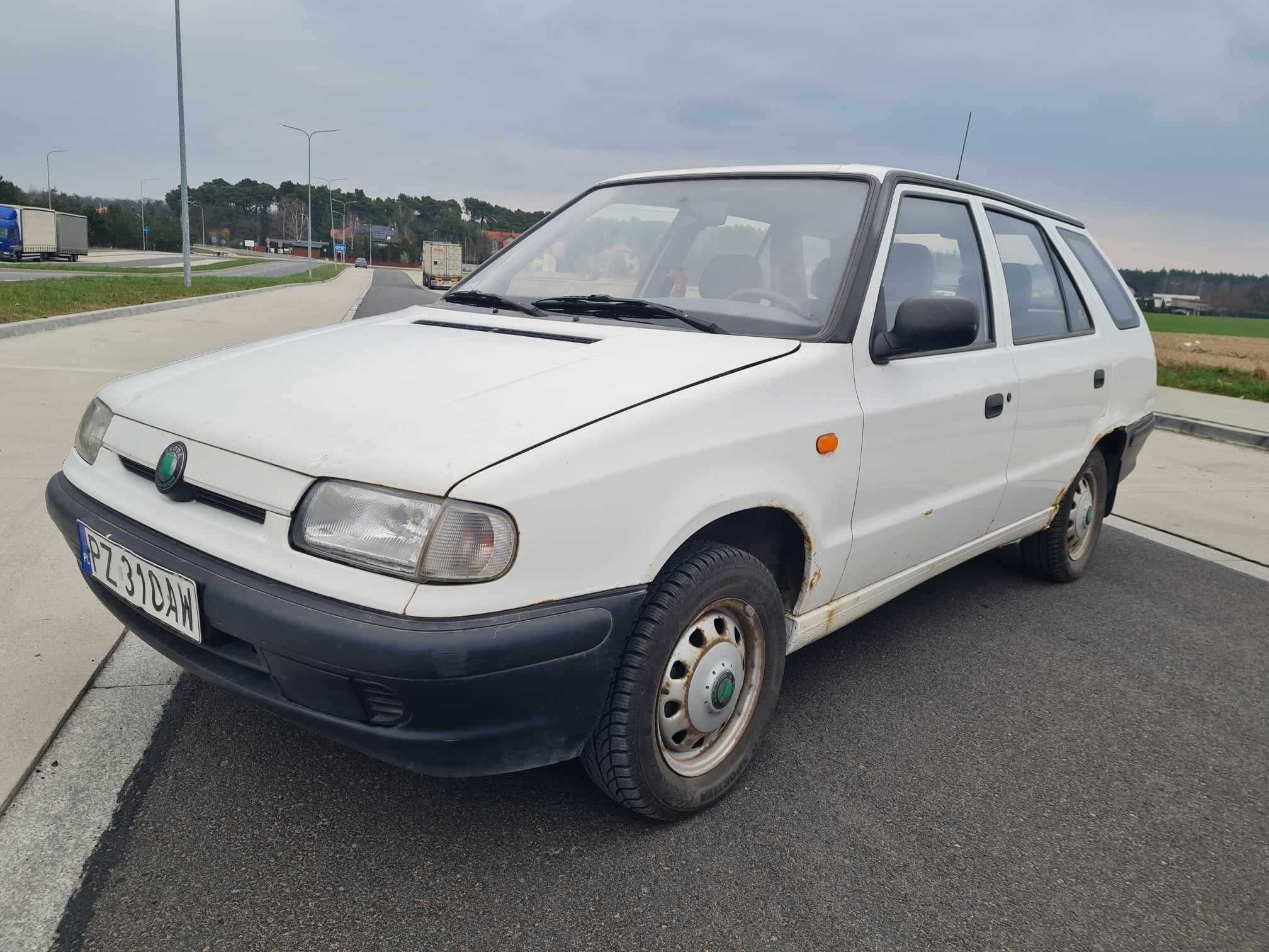 Skoda Felicia 1.3 benzyna Salon Polska