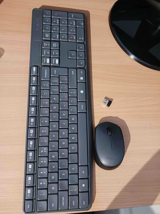 PC DELL XPS 8500 monitor BENQ GL2250 klawiatura myszka logitech MK235