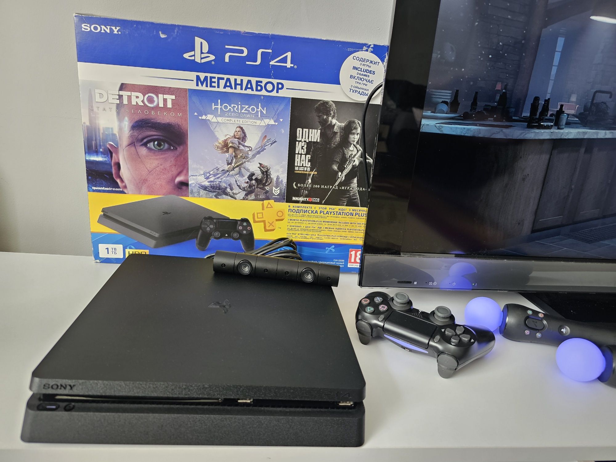 Ігрова приставка Sony PS4 Slim на 1000Gb PlayStation 1TB