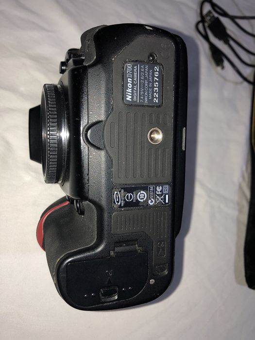 Nikon D700 (56 000 пробіг затвору)