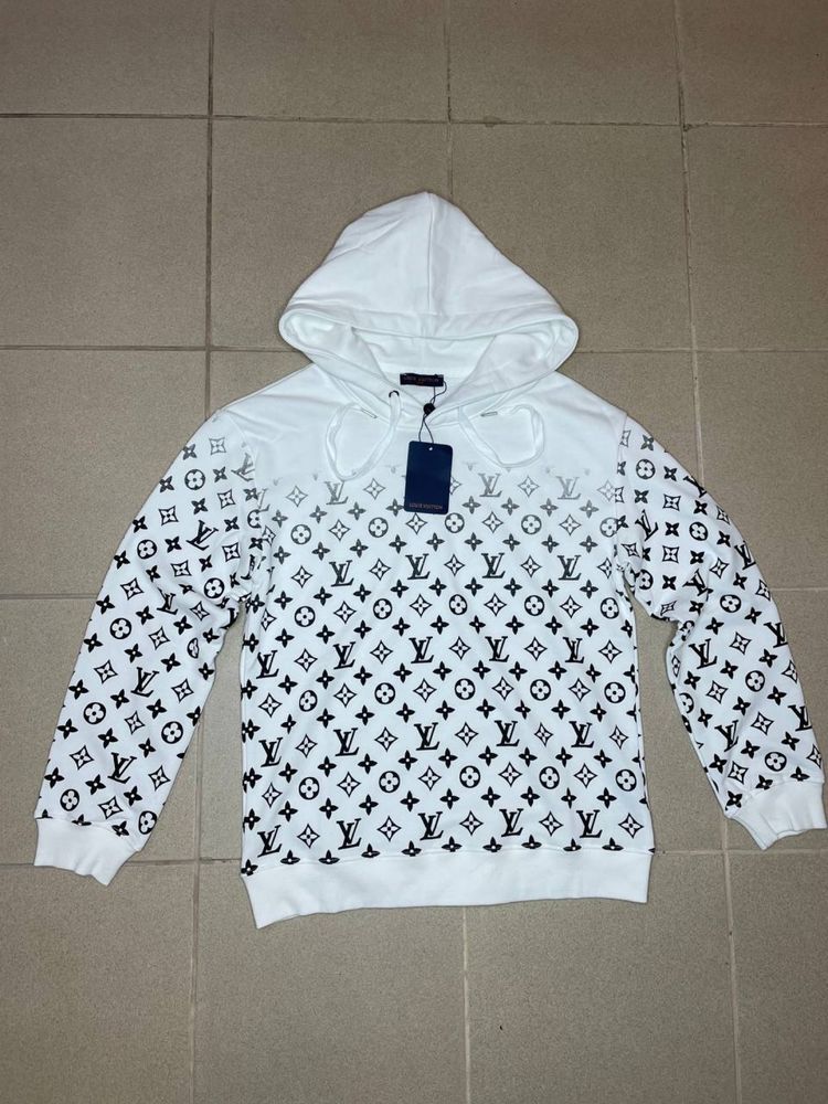 hoodie louis vuitton.