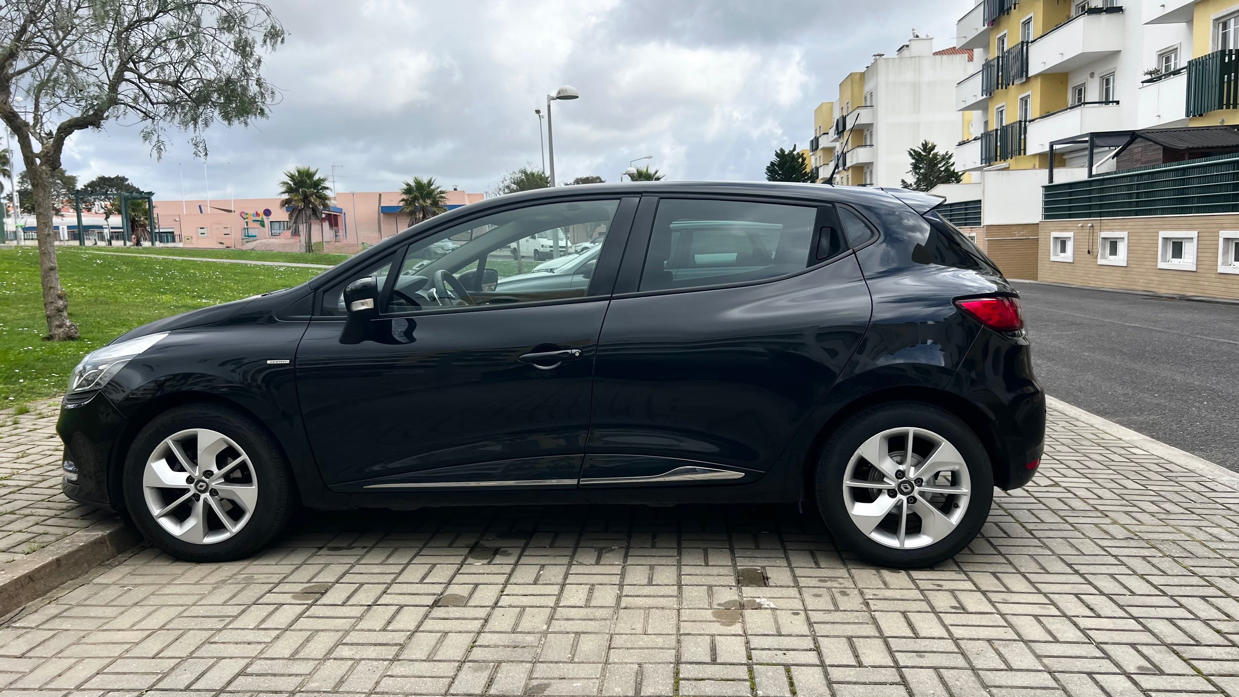 Renault CLIO  1.5 DCi Eco 2 LIMITED ( fase 2 ) Nacional 1 proprietário