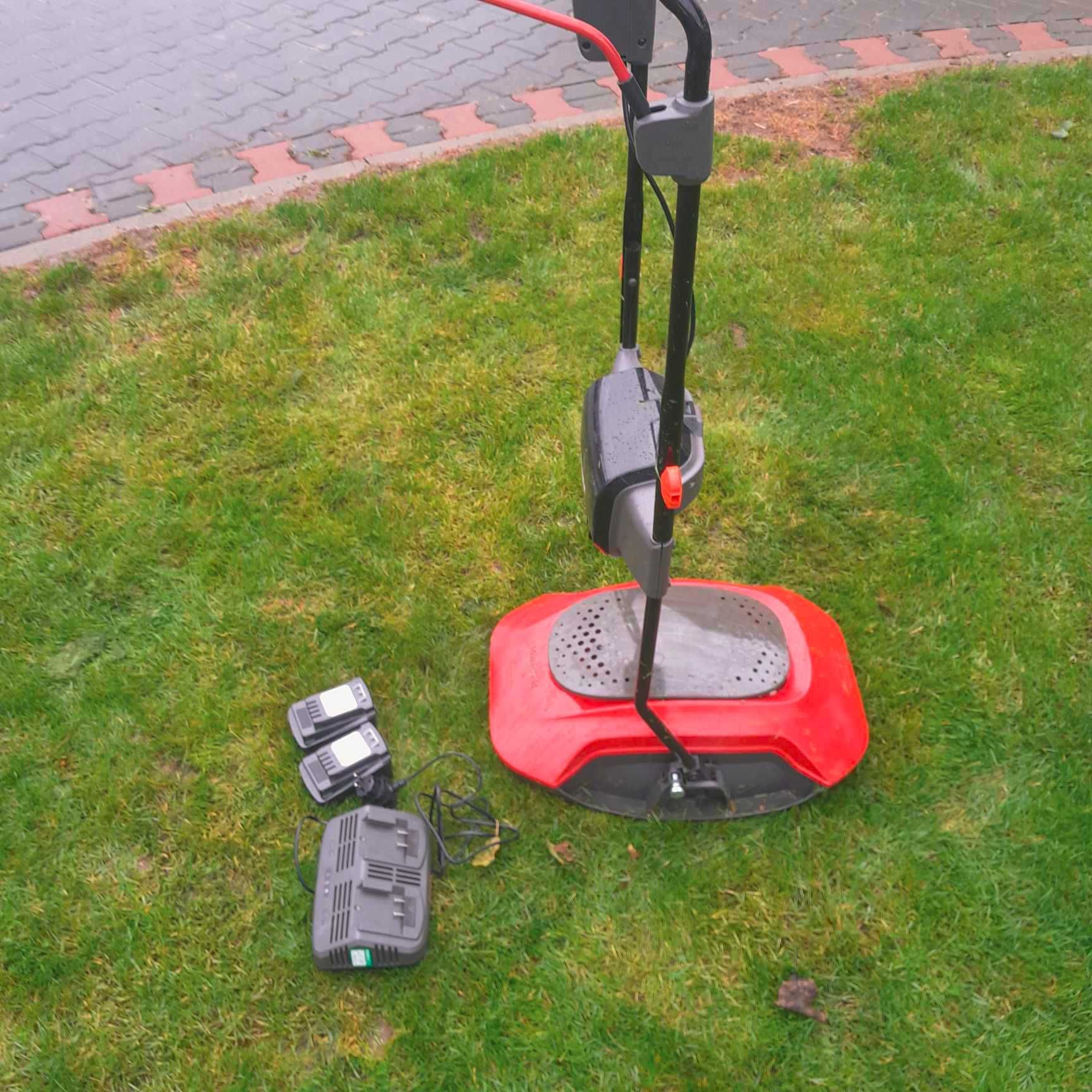 Mountfield Typhoon 30Li kosiarka akumulatorowa bateria 2x4Ah