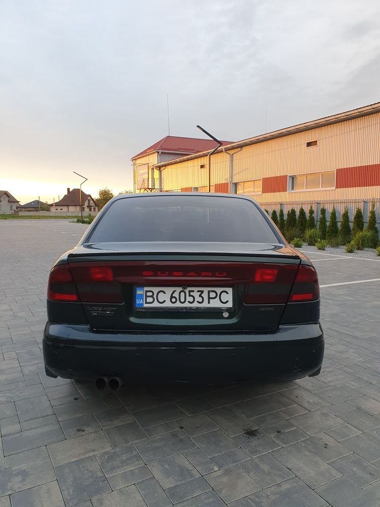 Продам машину Subaru Legacy / Бензин / Газ /  AWD / Автомат