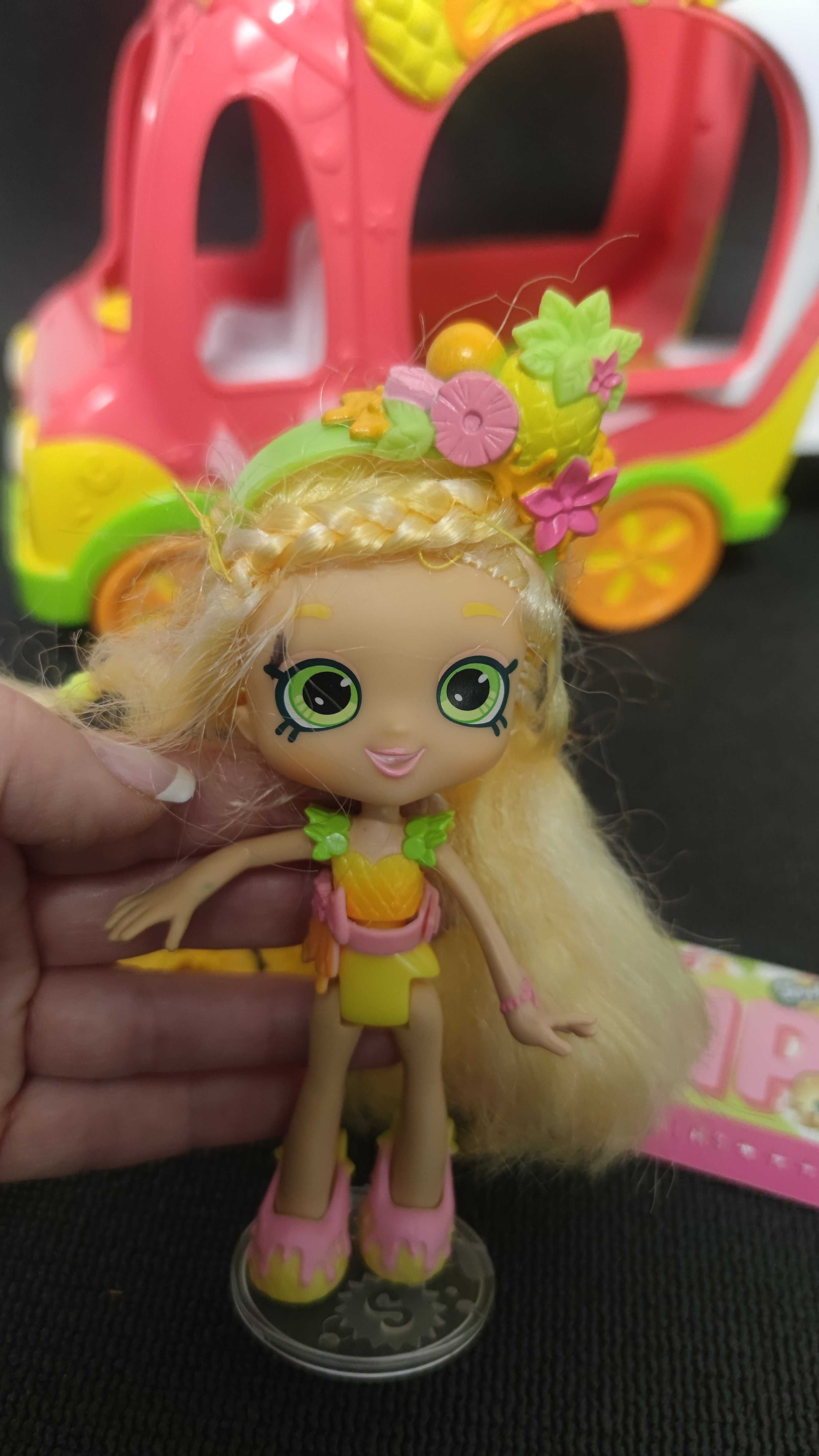 Shopkins lalka auto samochód van z napojami SHP56332 Smoothie VIP card