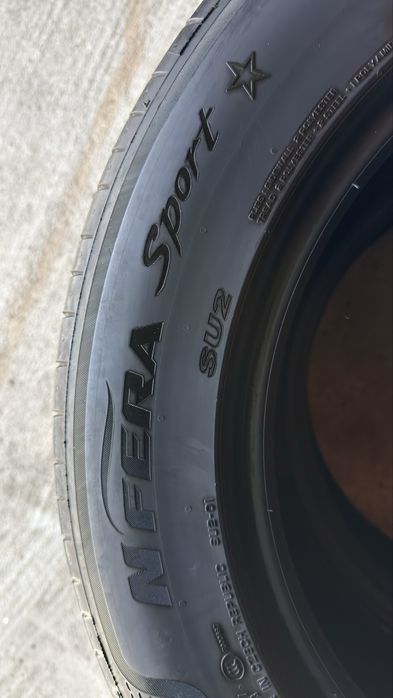 Pneus 205/65r17 Nexen Nfera Sport * com 75% piso
