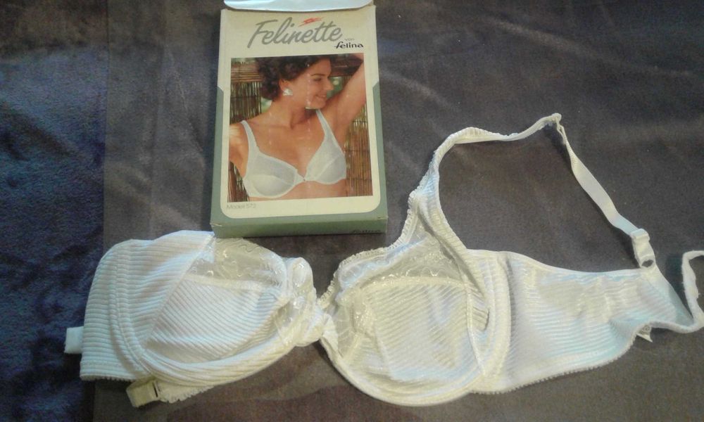 Бюстгальтер Германия