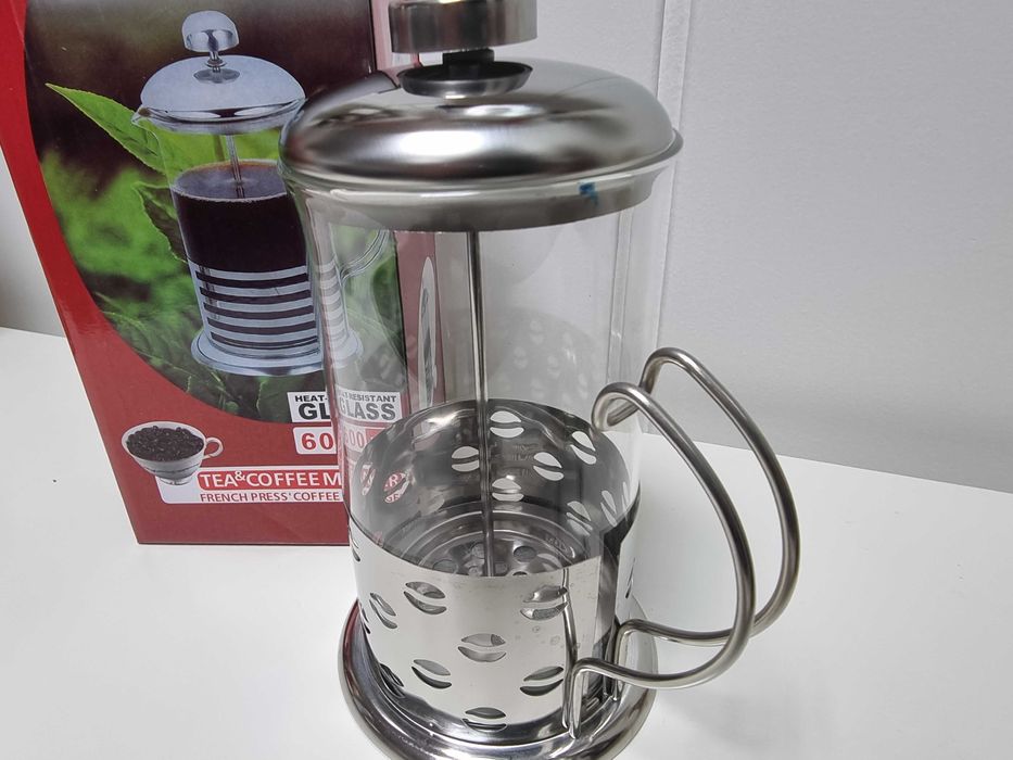 Zaparzacz tłokowy do kawy herbaty zaparzacze tłokowe dzbanki 600 ml