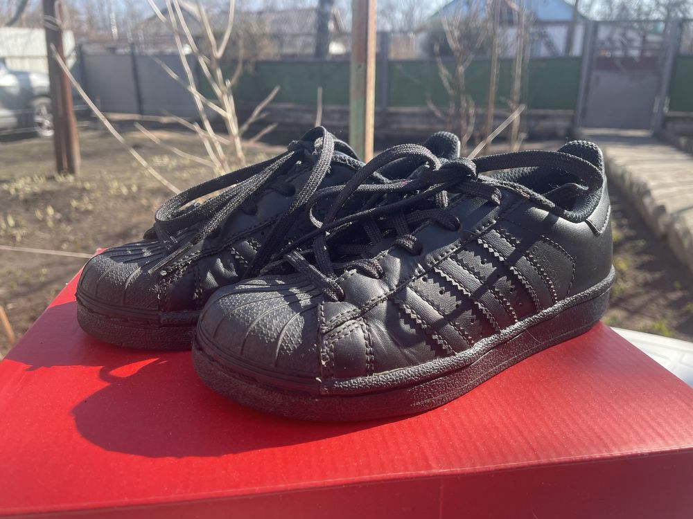 Adidas Originals - Дитячі Superstar 29 розмір