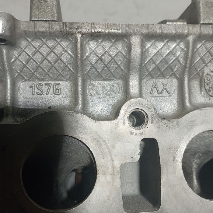 FORD C-MAX  1.8 16V Головка блоку циліндрів, ГБЦ 1S7G-6090-AX