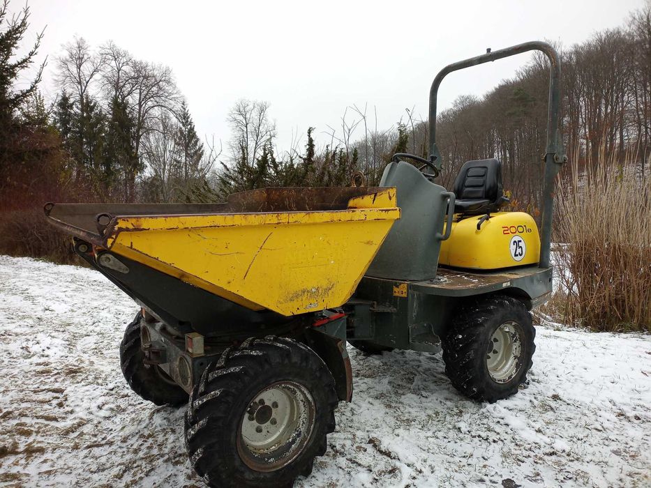 Wozidło budowlane obrotowe 2t Wacker Neuson 2001s z 2017r. cena BRUTTO