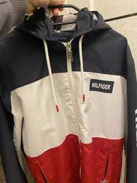 Tommy Hilfiger ветровка L/M