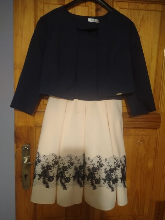 Sukienki za gorsze rozm L lub M