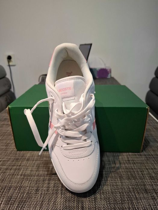 сникерсы Lacoste кожаные женские размер 39,5