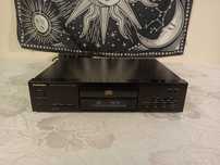 Odtwarzacz CD Technics SL-PJ28A