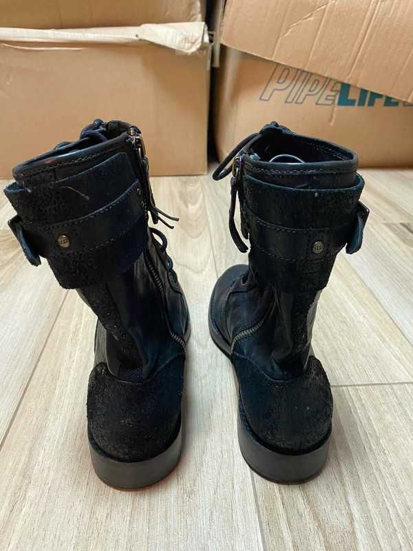 Damskie czarne skórzane buty UGG