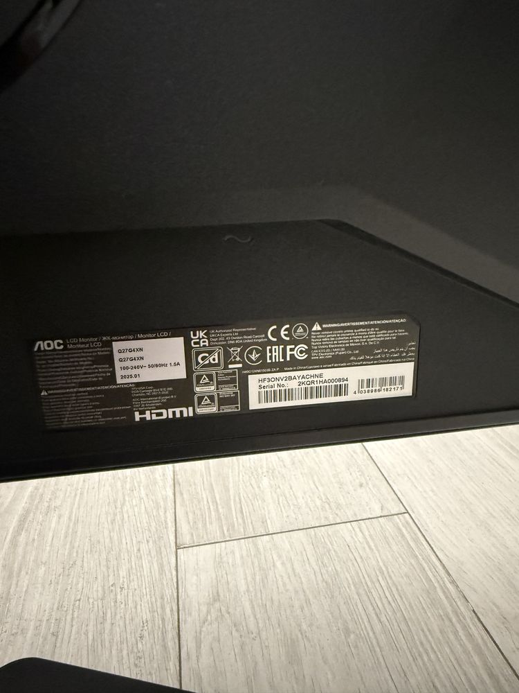 Monitor AOC Q27G4XN
