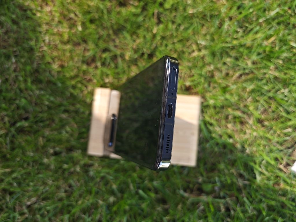 Xiaomi 13  8/256