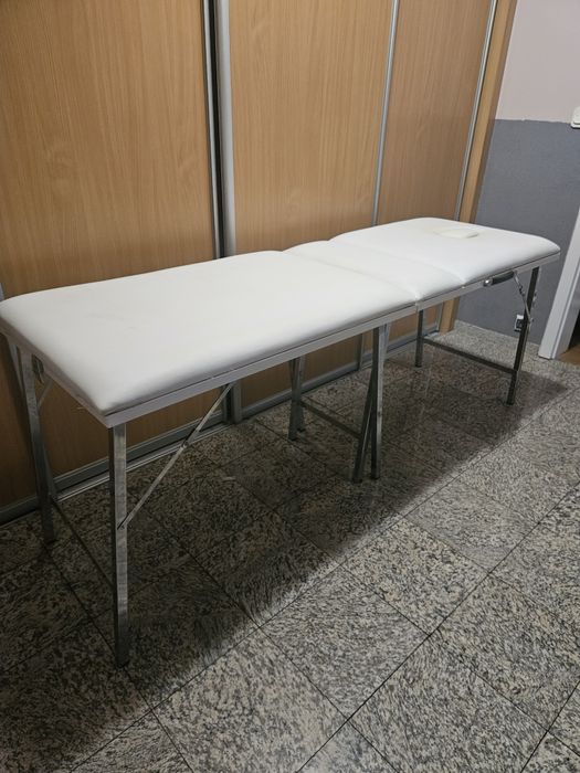 Stół do masażu solidny