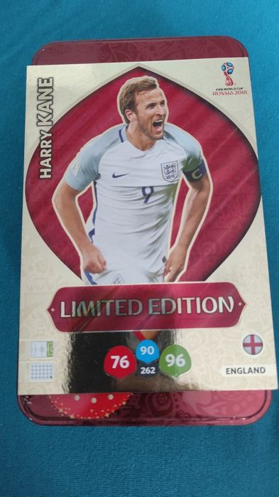 Karta piłkarska limited edition XXL i puszka zestaw