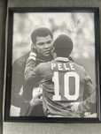 Fotografia Pelé autografada e autenticada