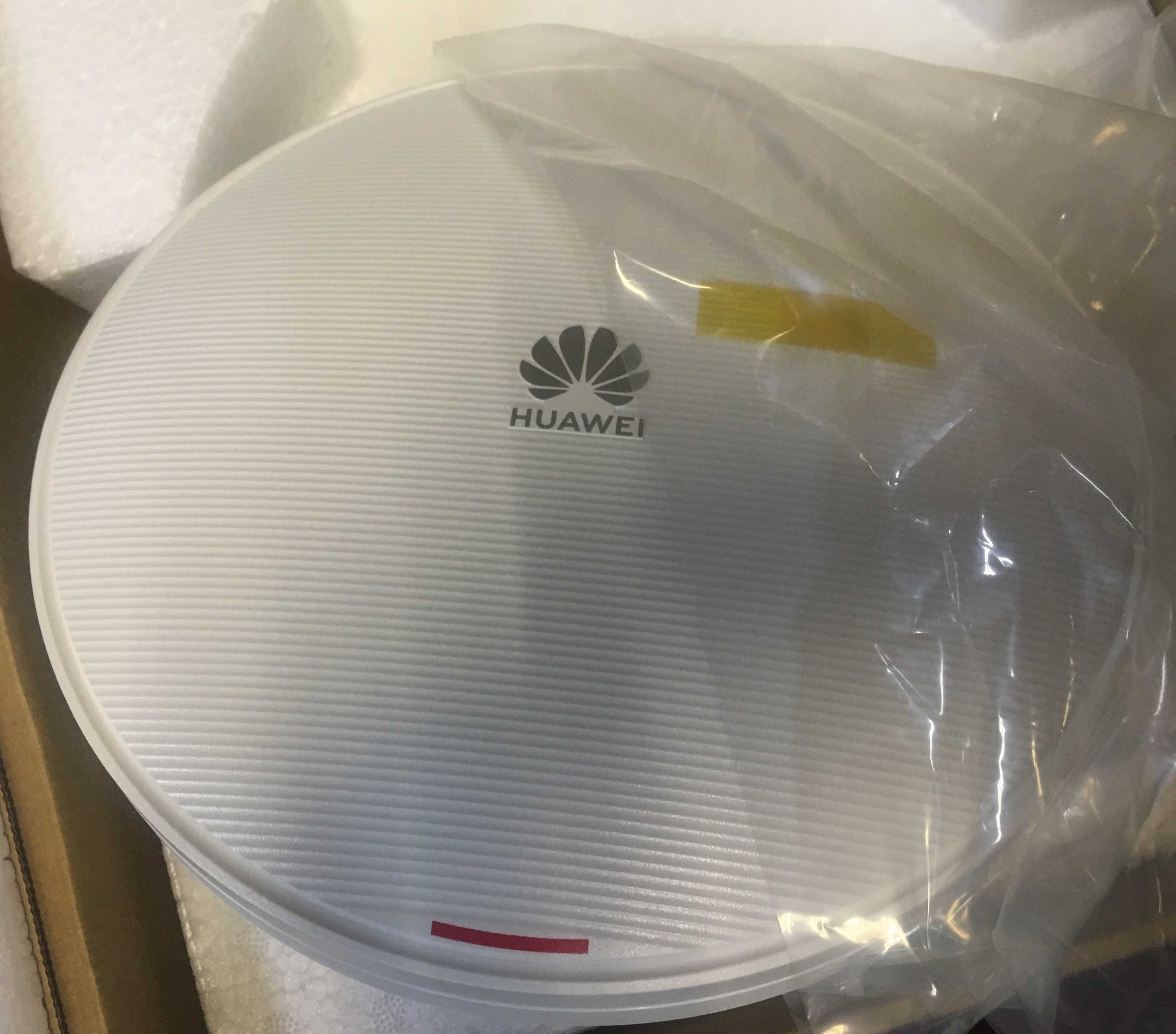 HUAWEI  Точка доступу WI - FI 6 g model AirEngine 5761-11